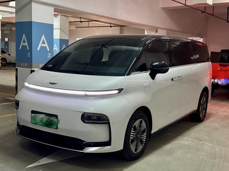 Geely Galaxy L380, 2024 — купить в Санкт-Петербурге под ключ