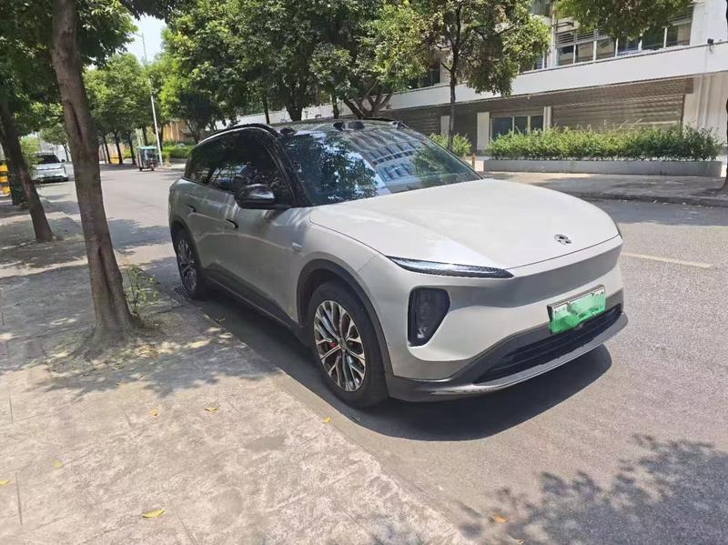 Nio ES6, 2023 — фото 2 из 9