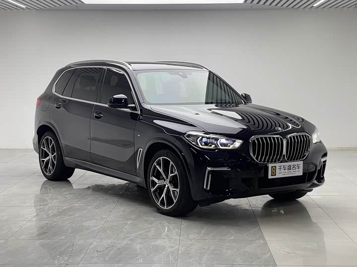 BMW X5, 2023 — фото 3 из 9