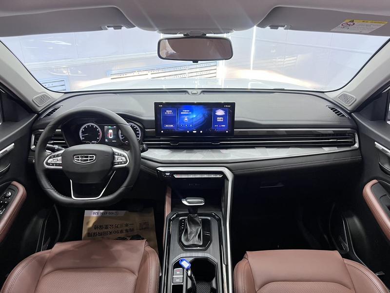 Geely Vision X6, 2022 — фото 8 из 12
