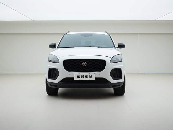 Jaguar E-Pace, 2023 — фото 2 из 9