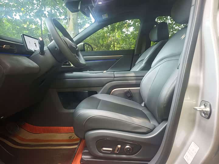 Dongfeng Yipai eπ 008, 2024 — фото 6 из 9