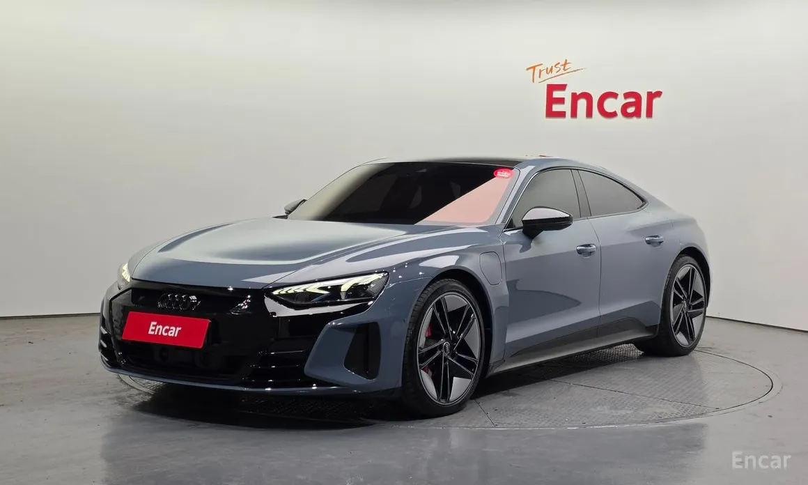 Audi RS e-tron GT, 2023 — купить в Перми под ключ