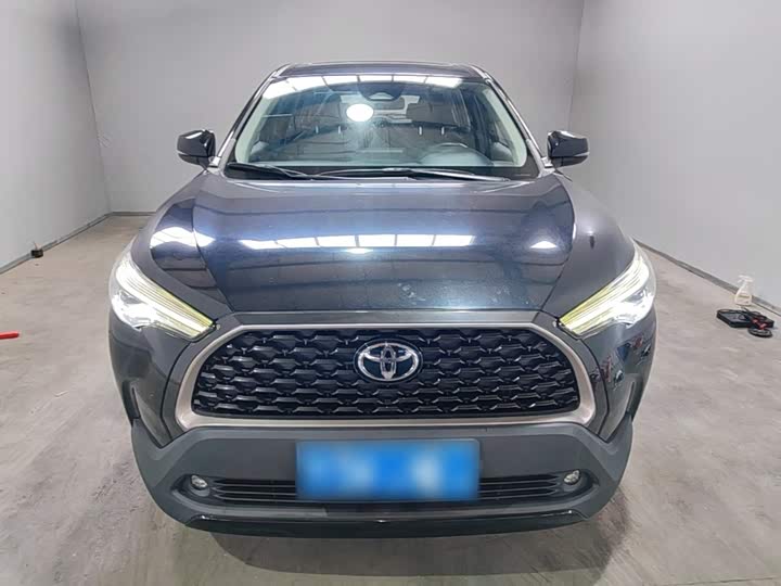 Toyota Corolla Cross, 2023 — фото 3 из 9