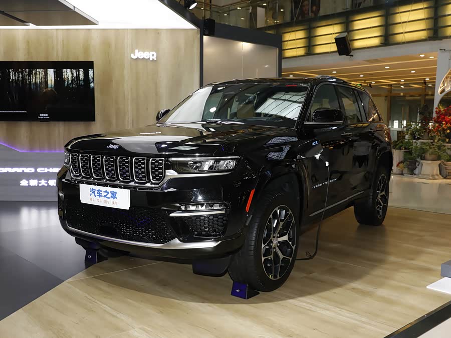 Jeep Grand Cherokee Hybrid, 2026 — купить в Воронеже под ключ