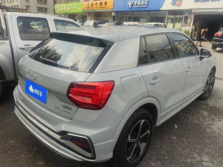 Audi Q2L e-tron, 2022 — фото 3 из 9