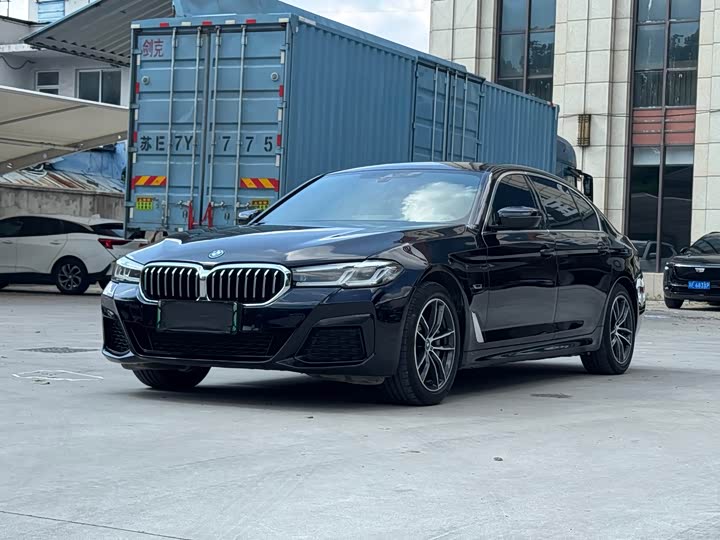 BMW 5 Series Hybrid, 2023 — купить в Казани под ключ