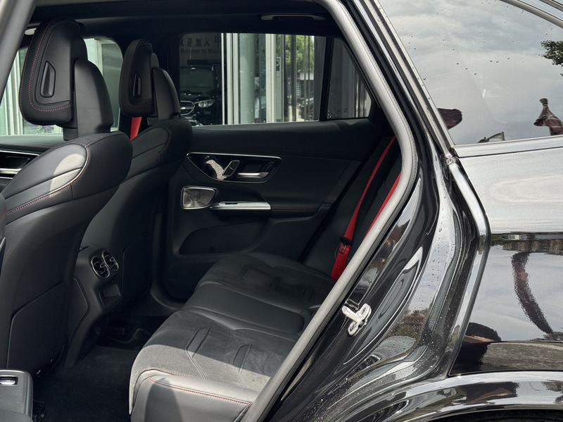 Mercedes-Benz GLC-Class AMG, 2025 — фото 9 из 10