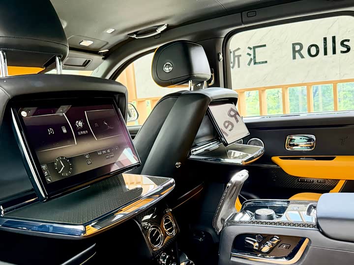 Rolls-Royce Cullinan, 2022 — фото 7 из 9