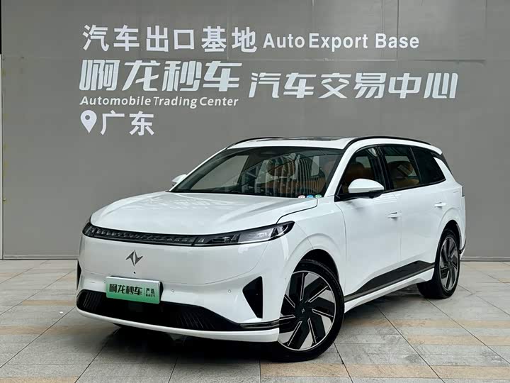 Dongfeng Yipai eπ 008, 2024 — купить в Чебоксарах под ключ