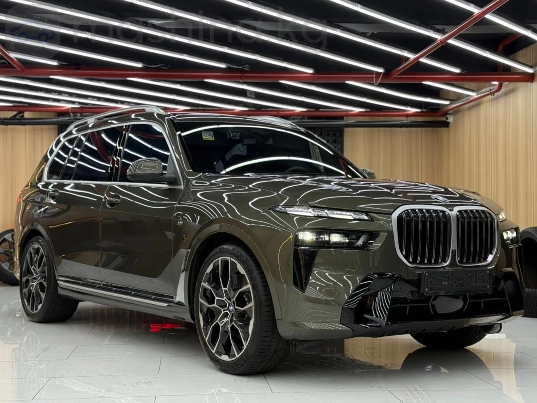 BMW X7, 2025