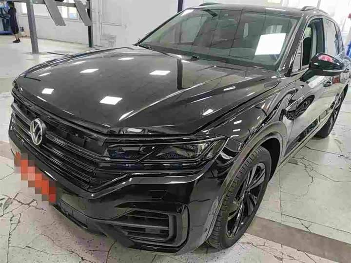 Volkswagen Touareg, 2022 — купить в Владимире под ключ