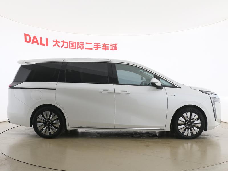 GAC Trumpchi E8, 2024 — фото 8 из 12
