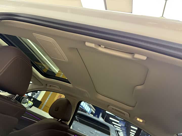 BMW 5 Series Hybrid, 2021 — фото 8 из 9