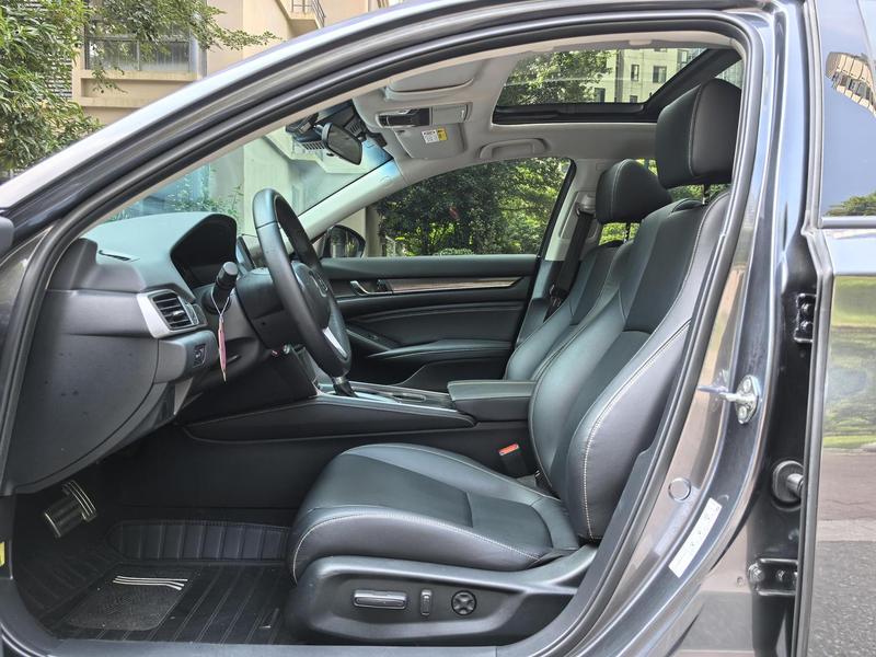 Honda Accord, 2023 — фото 10 из 12