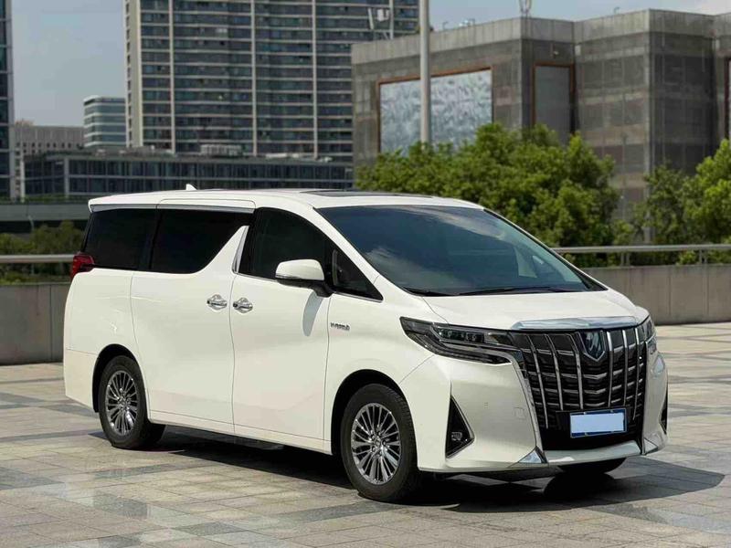 Toyota Alphard, 2022 — фото 3 из 12