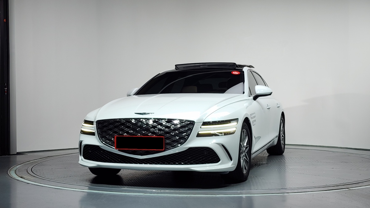Genesis G80, 2023 — фото 3 из 12