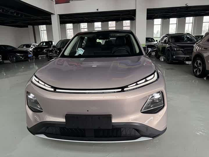 Changan Qiyuan (Nevo) Q05, 2025 — фото 5 из 9