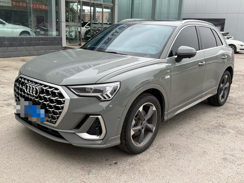 Audi Q3, 2024 — купить в Санкт-Петербурге под ключ