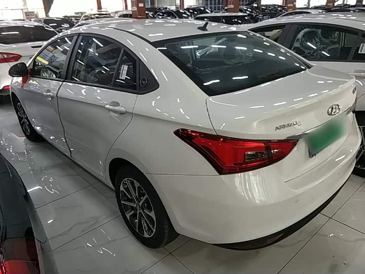 Chery Arrizo 5, 2025 — фото 5 из 9