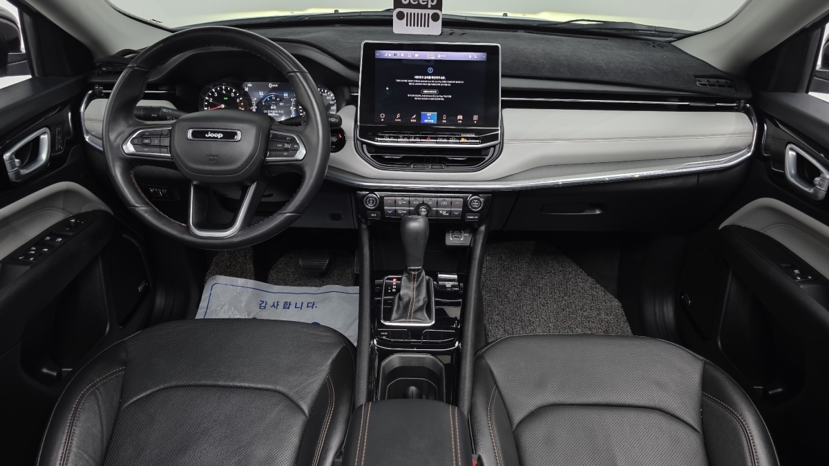 Jeep Compass, 2022 — фото 7 из 12