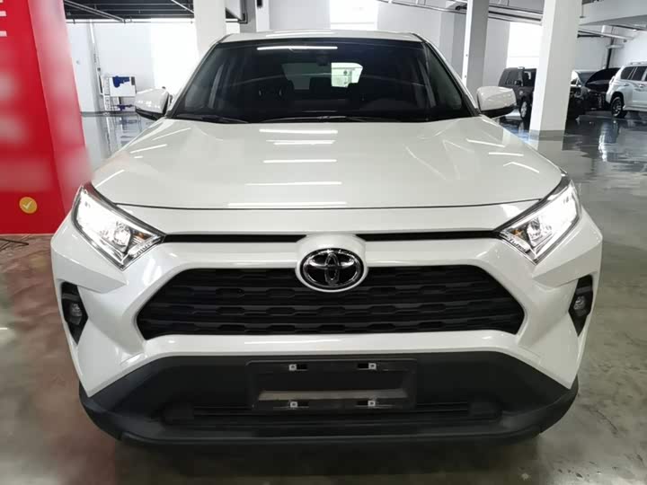 Toyota RAV4, 2025 — фото 3 из 9