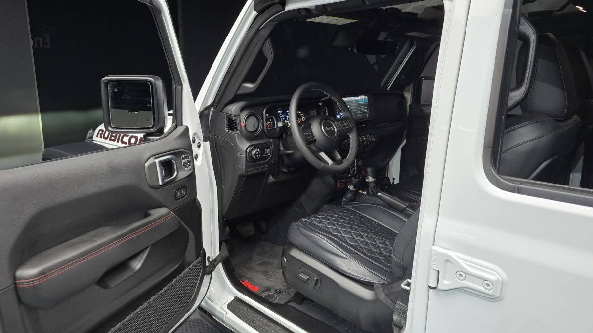 Jeep Wrangler, 2025 — фото 9 из 12
