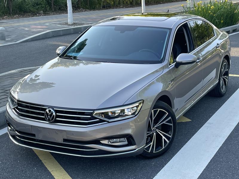 Volkswagen Magotan, 2022 — купить в Оренбурге под ключ
