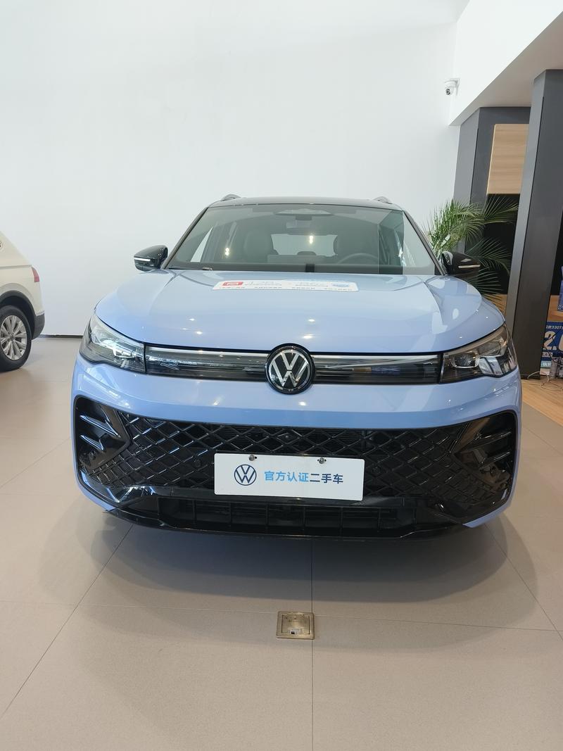 Volkswagen Tiguan L Pro, 2024 — фото 2 из 11