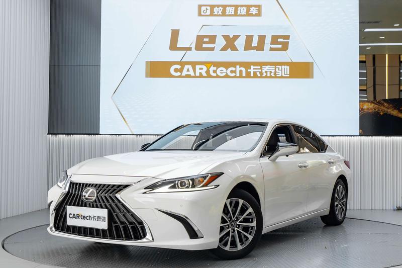 Lexus ES, 2023 — купить в Тамбове под ключ