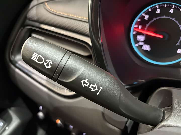 Chevrolet Equinox, 2021 — фото 5 из 9