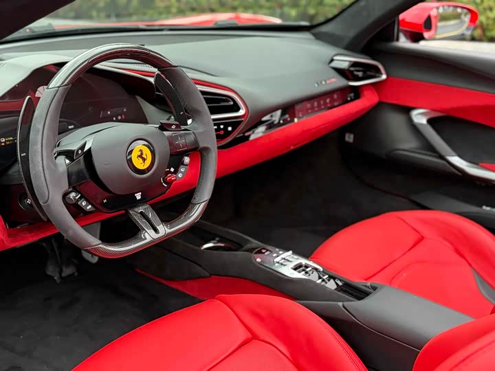 Ferrari 296, 2024 — фото 5 из 9