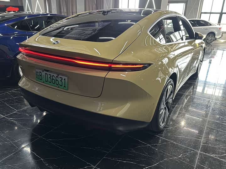 Nio ET5, 2024 — фото 4 из 9