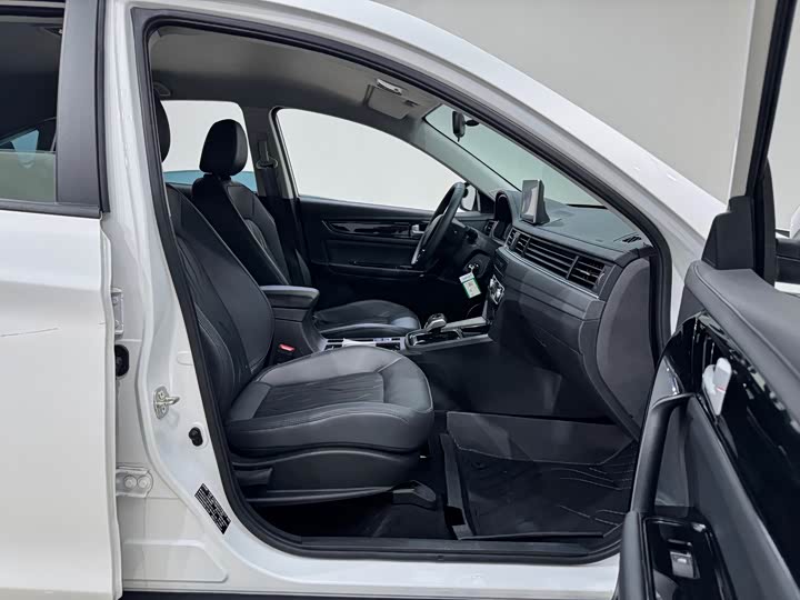 Dongfeng Forthing S60 EV, 2024 — фото 9 из 9