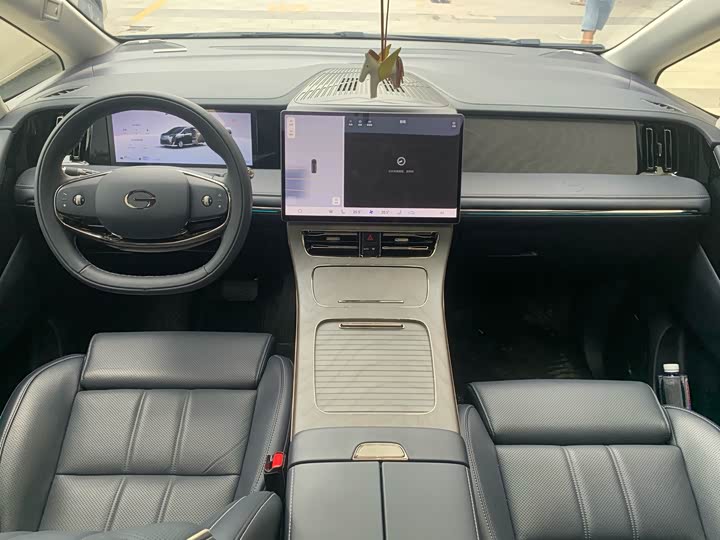 GAC Trumpchi M8 Hybrid, 2025 — фото 5 из 9