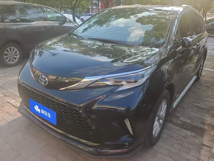 Toyota Granvia, 2023 — купить в Белгороде под ключ