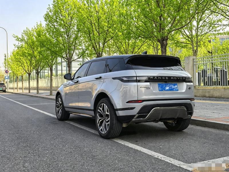 Land Rover Range Rover Evoque L, 2022 — фото 4 из 12