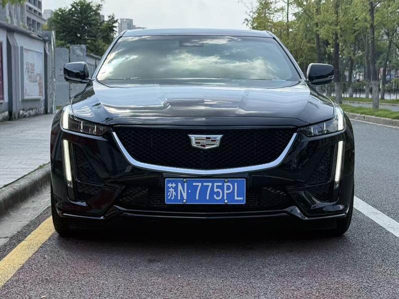 Cadillac CT5, 2023 — фото 2 из 9