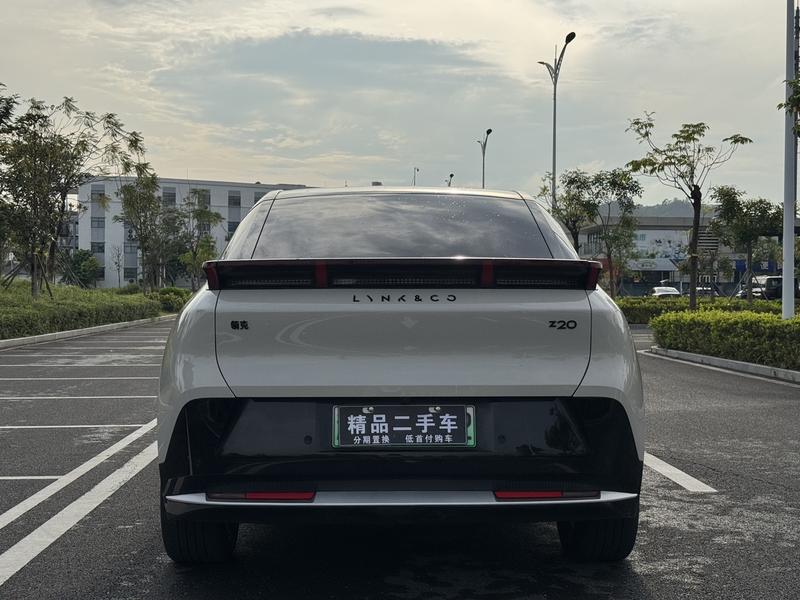Lynk & Co Z20, 2025 — фото 6 из 12