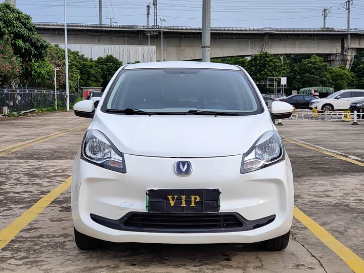 Changan BenBen E-Star, 2022 — фото 2 из 9