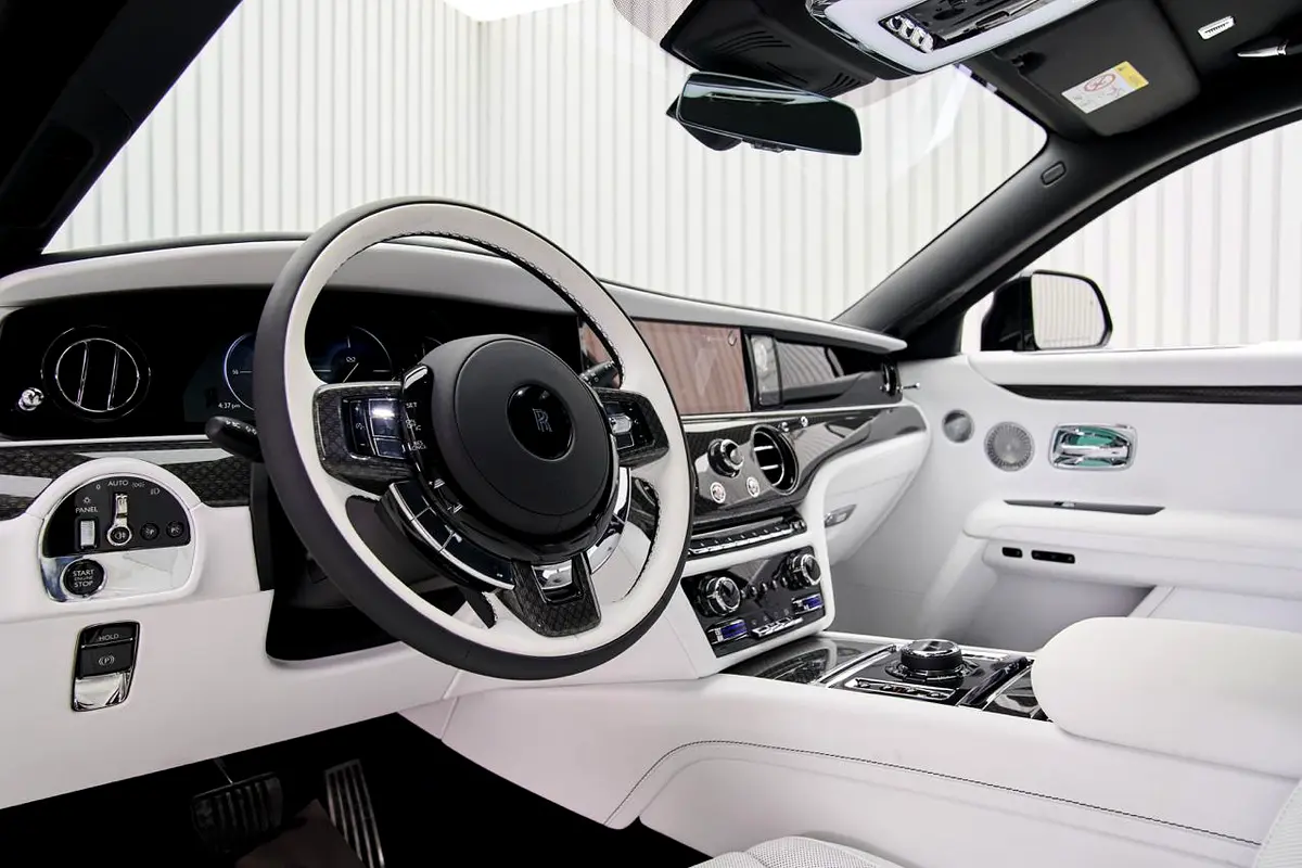 Rolls-Royce Ghost, 2026 — фото 10 из 10