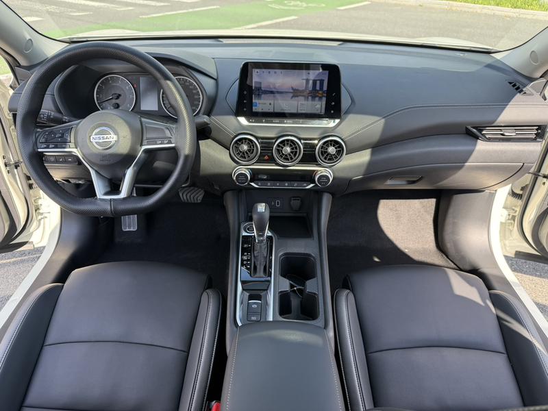 Nissan Sylphy, 2023 — фото 8 из 12