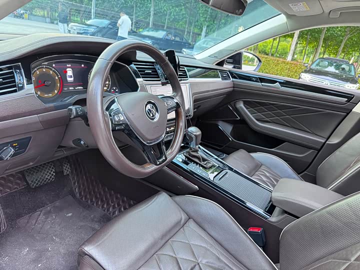 Volkswagen Phideon, 2021 — фото 7 из 9