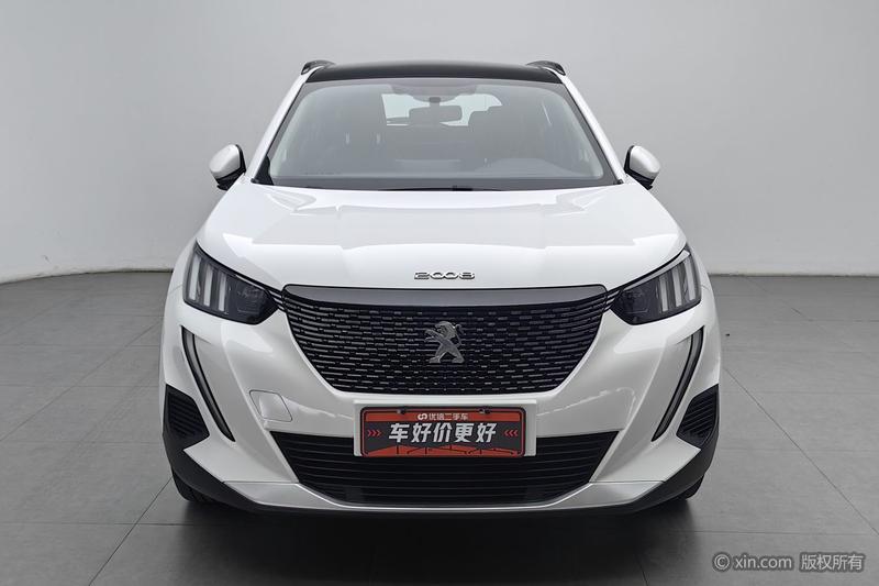 Peugeot 2008, 2022 — фото 2 из 12