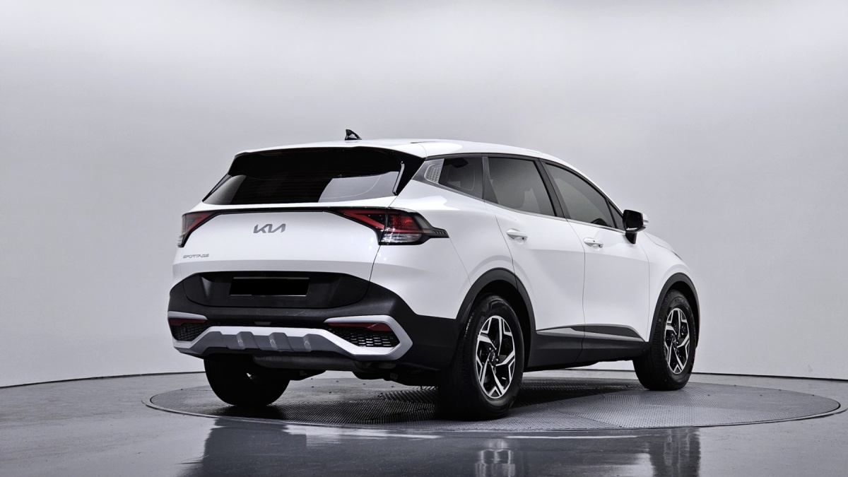 Kia Sportage, 2021 — фото 2 из 12