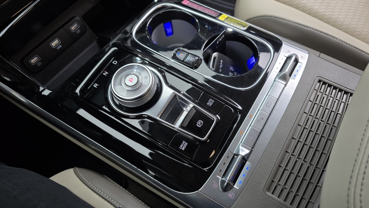 Kia Carnival, 2021 — фото 8 из 12