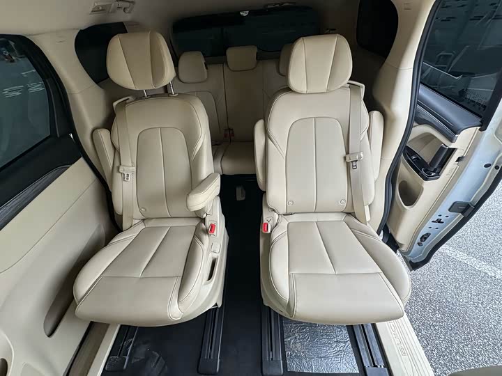 Buick GL8 Hybrid, 2025 — фото 5 из 9