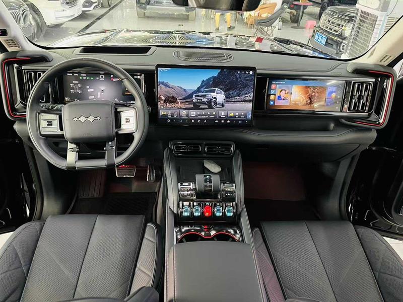 BYD FangChengBao Leopard 5, 2025 — фото 7 из 11