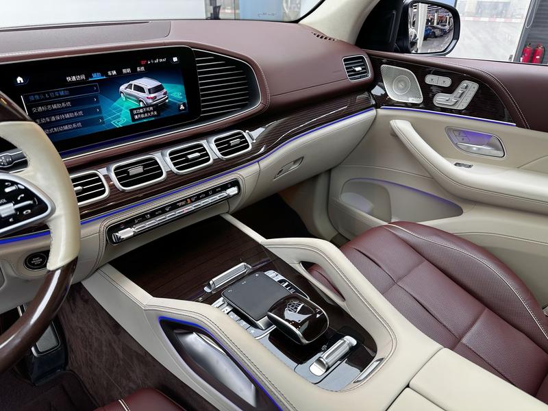 Mercedes-Benz Maybach GLS, 2023 — фото 11 из 12