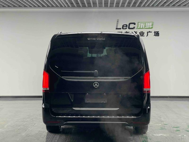Mercedes-Benz V-Class, 2022 — фото 5 из 12